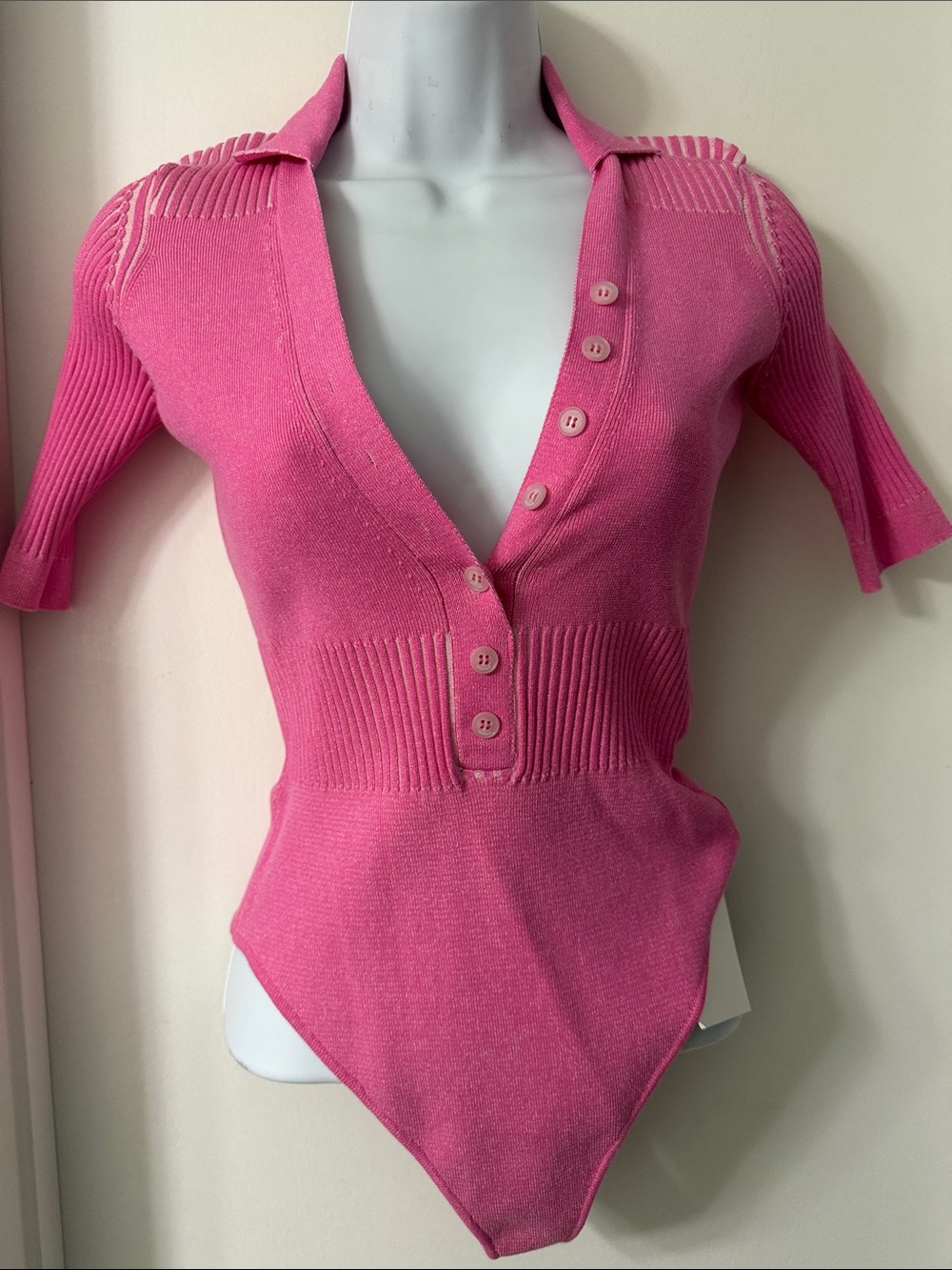 Jacquemus Le Body Yauco Pink Ribbed Button-Front Bodysuit